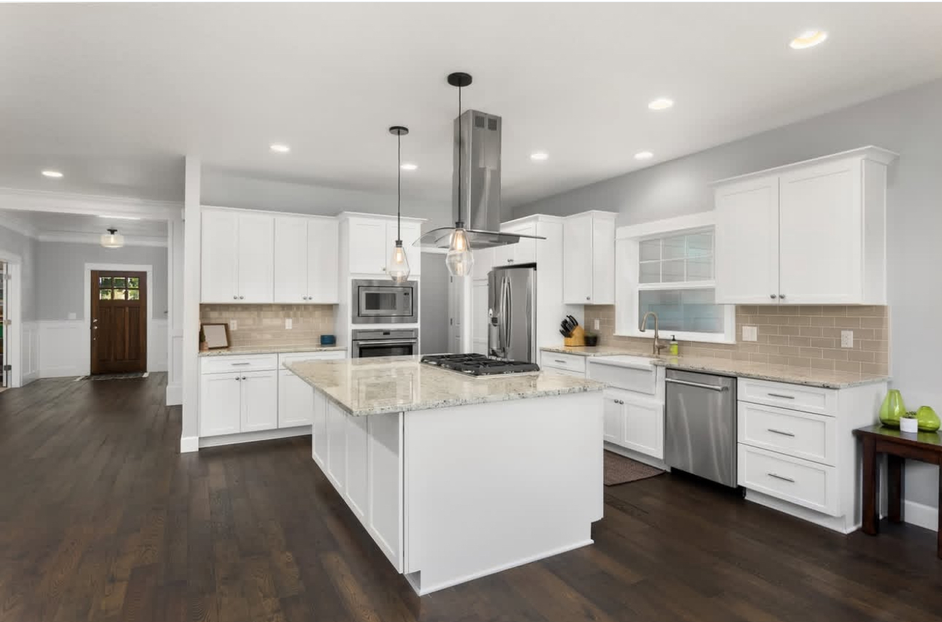 Residential New Build and Renovations - Toro